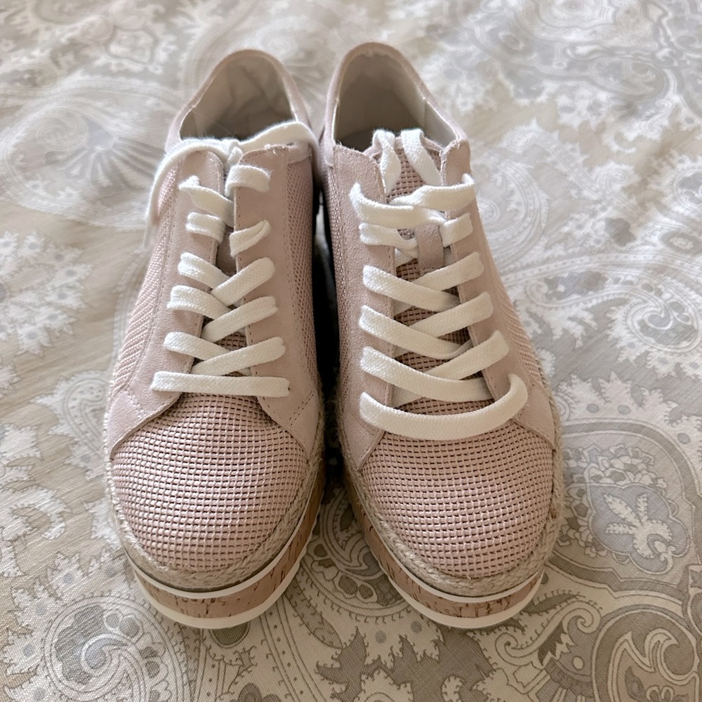 Dolce Vita Sneakers